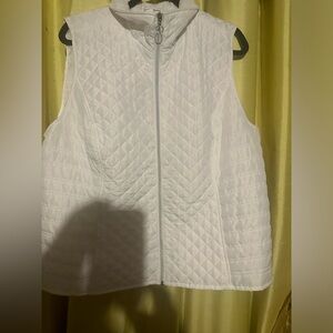 CJ Banks quilted vest women size 1X excellent condition